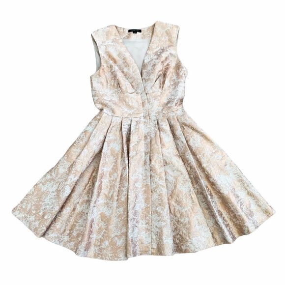 Rachael Zoe ”Daria” Metallic Barcode Dress - Picture 3 of 7